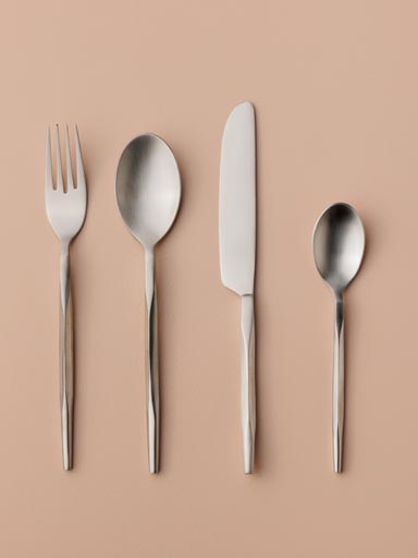 S/16 Cutlery for 4 people silver mat
