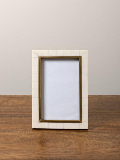 Small white photo frame with brass insert (9x14)