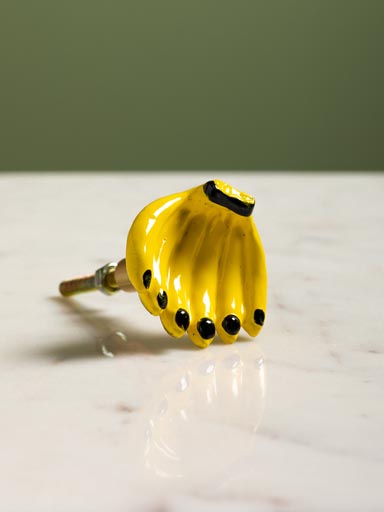 Banana knob