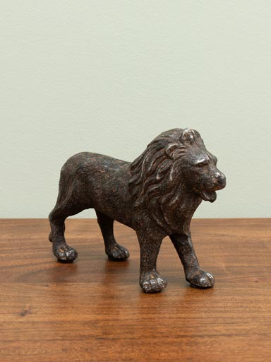Lion in cast iron
