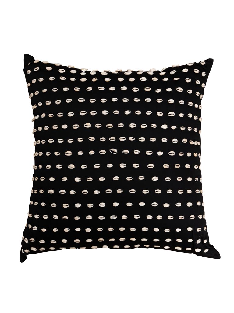 Coussin noir et coquillages - 2