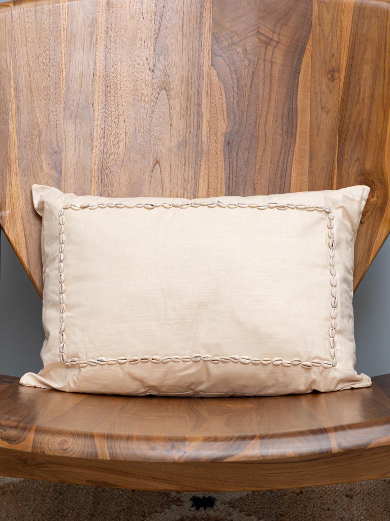 Beige cushion with shells - 4