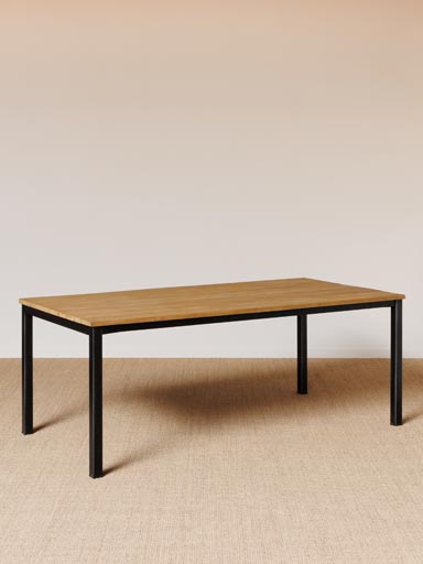 Table de jardin contemporaine