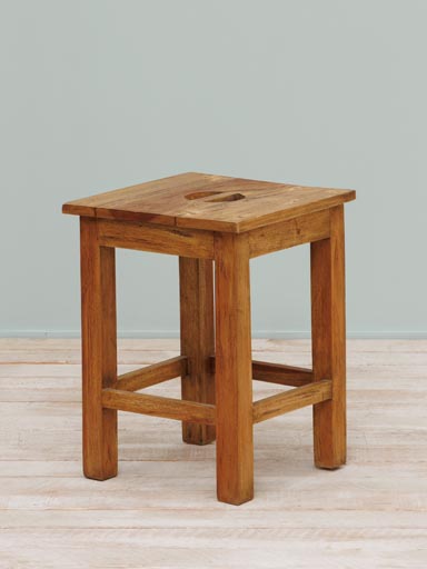 Outdoor stool with handle