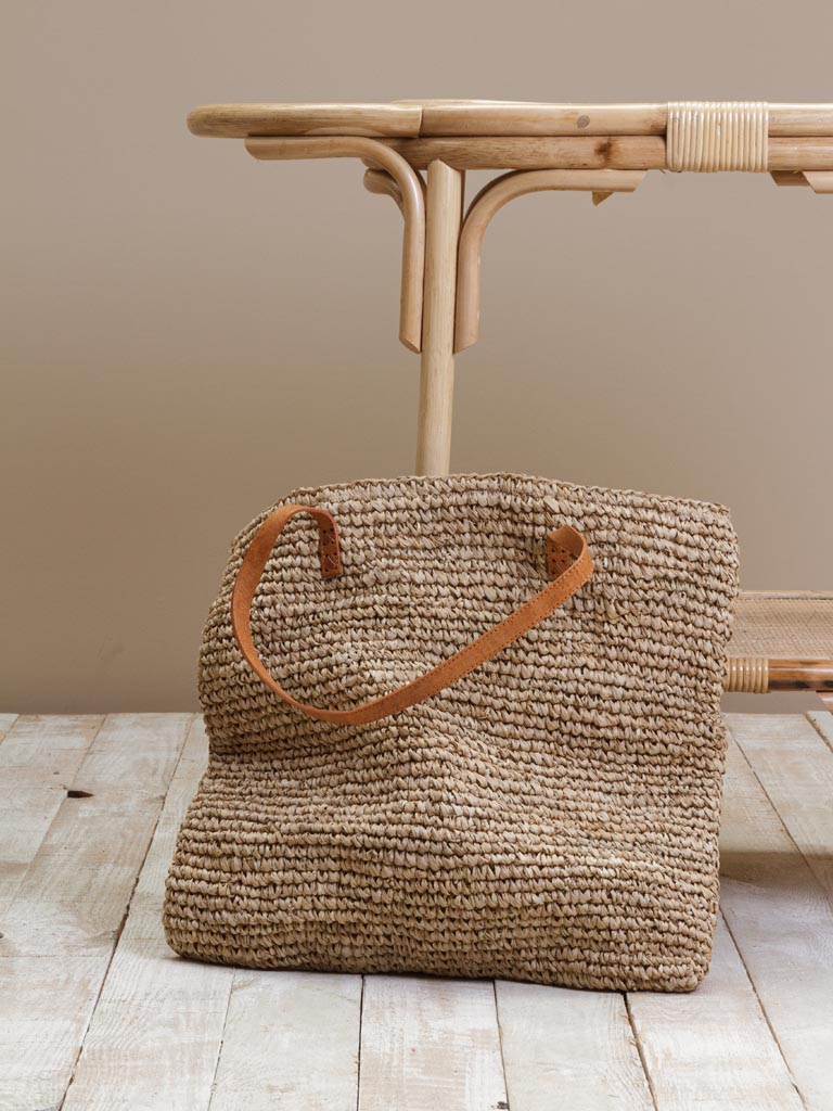 Beige bag in raffia with leather handles - 1