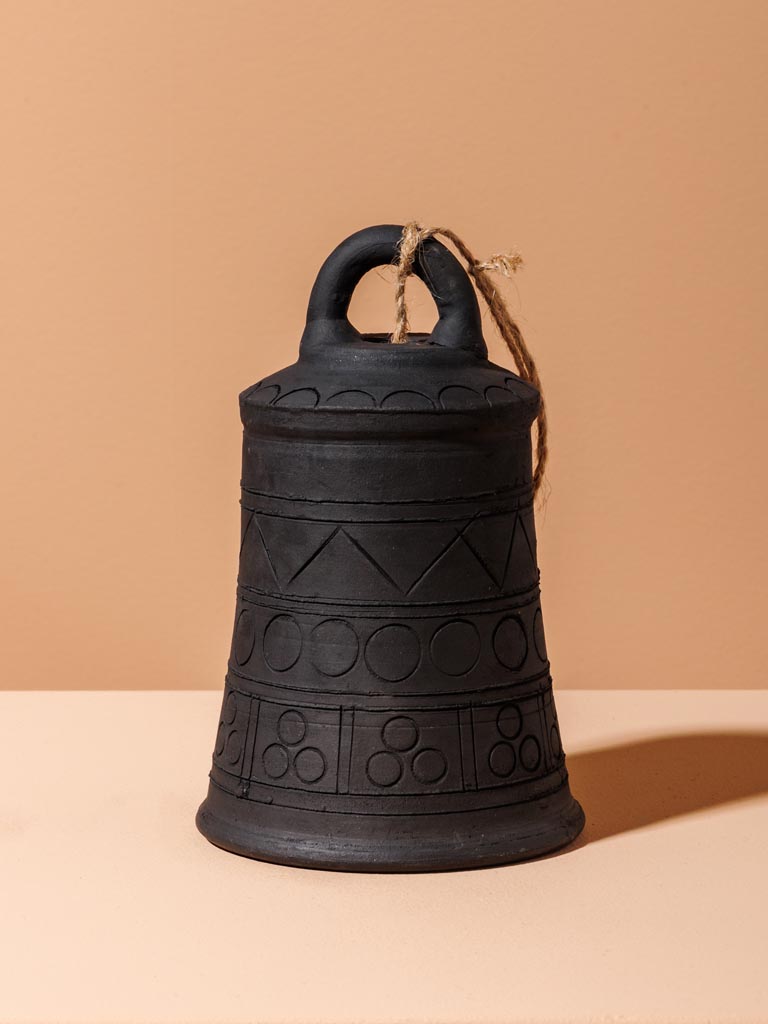 Black bell Kailash - 3