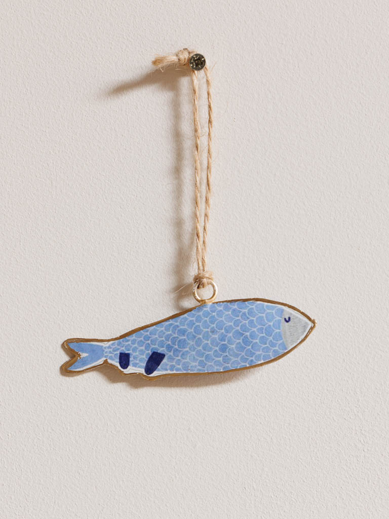 Small blue fish hanging - 1