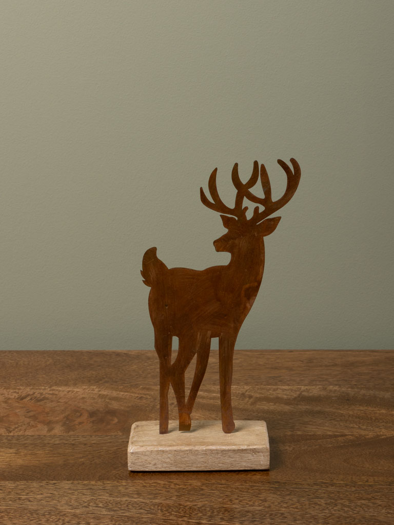 Standing rusty deer wooden base - 1