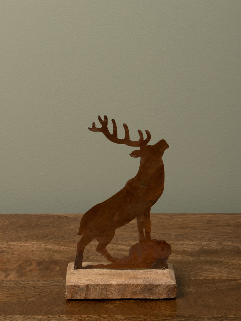 Standing roaring deer rust patina - 1
