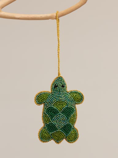 Hanging pearly turtle