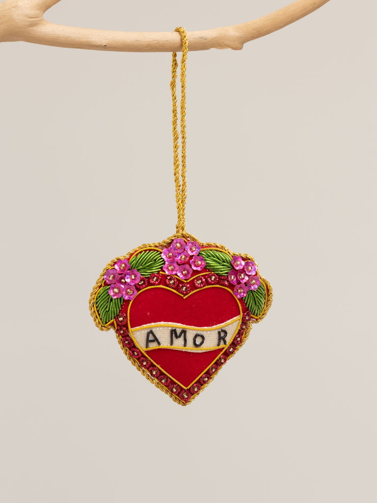 Hanging embroidered  Ex-voto heart - 1