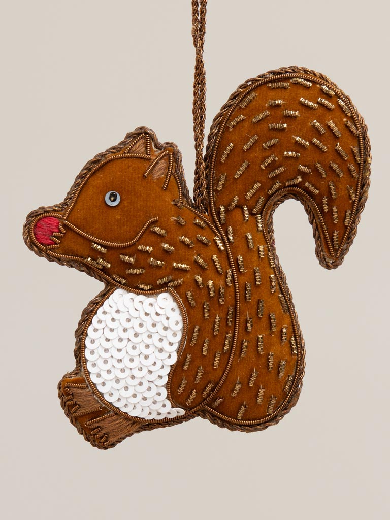 Hanging embroidered squirrel with sequins - 3