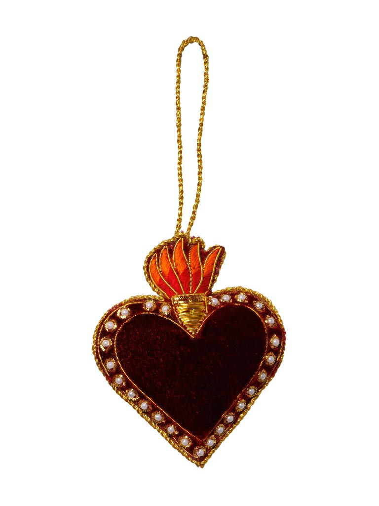 Hanging hand embroidered Eminence - 2