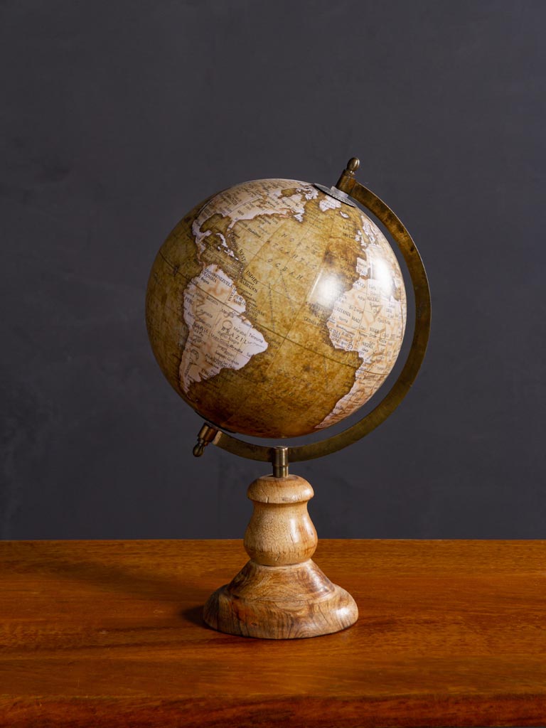 Green globe on natural wood round base - 1