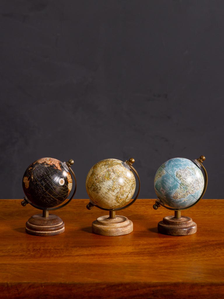 S/3 small globes - 1