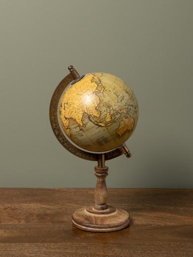 Mappemonde verte vintage sur base brûlée