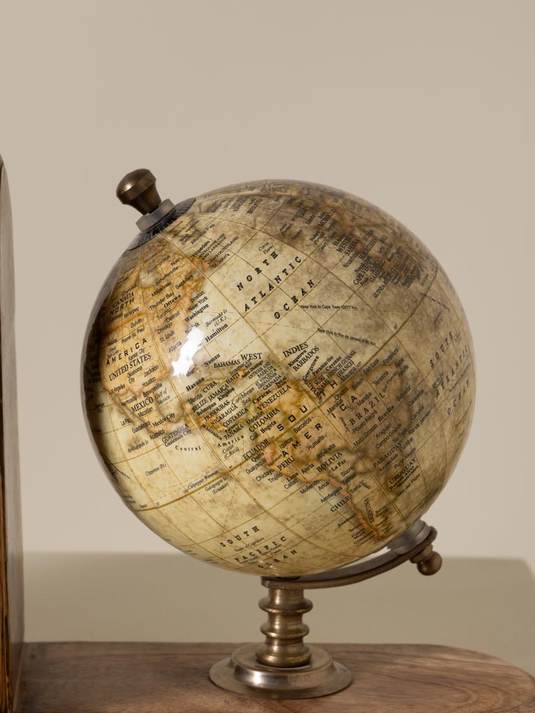 Bookends with globes - 4