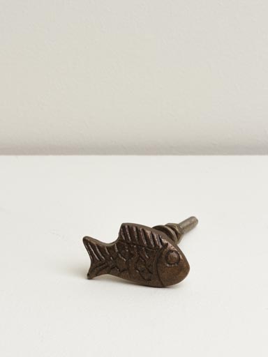 Fish knob