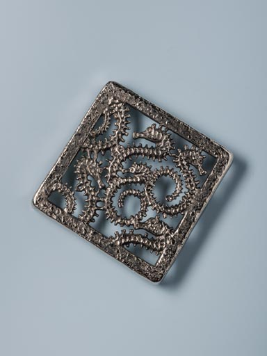 Trivet Seahorse
