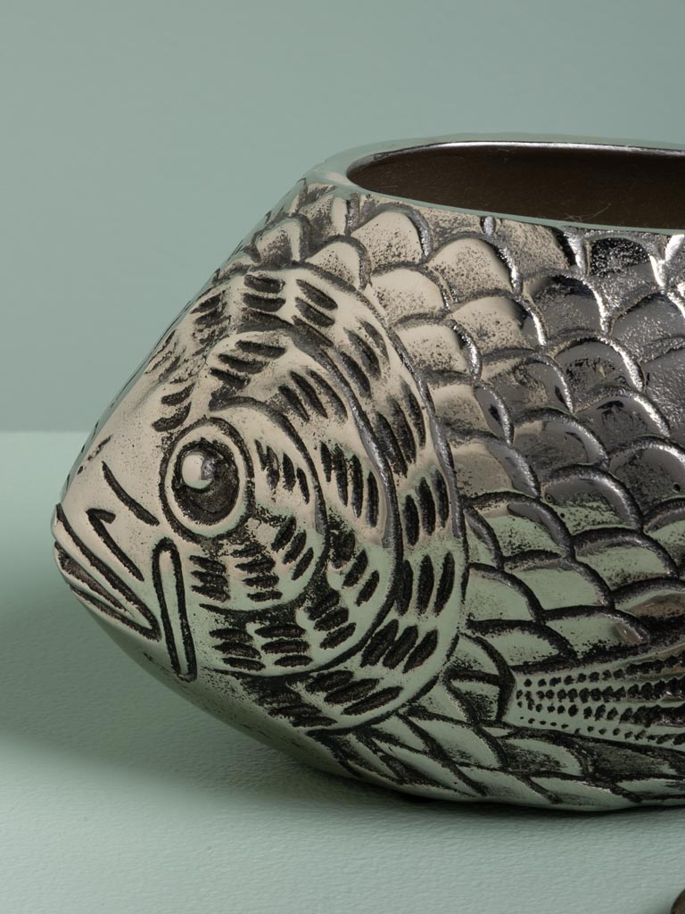 Silver scales fish box - 4