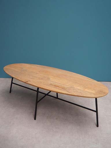 Oval coffee table 