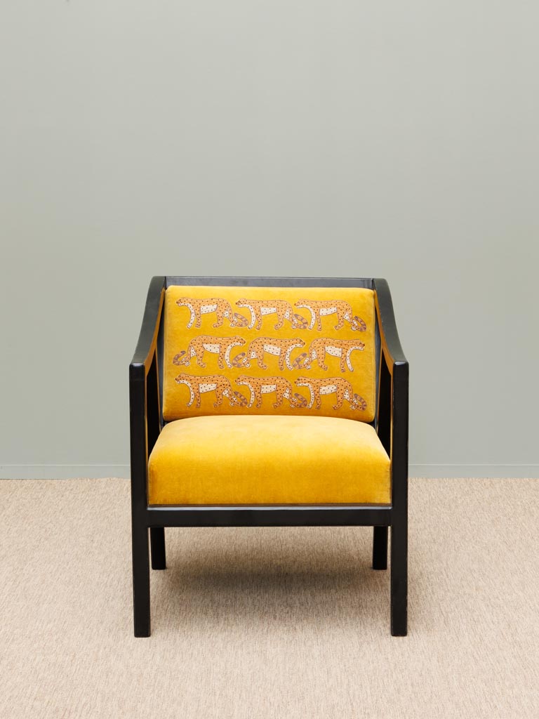 Embroidered armchair Curcuma - 3