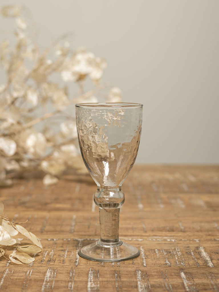 Wine glass on foot Lavadou hammered - 1