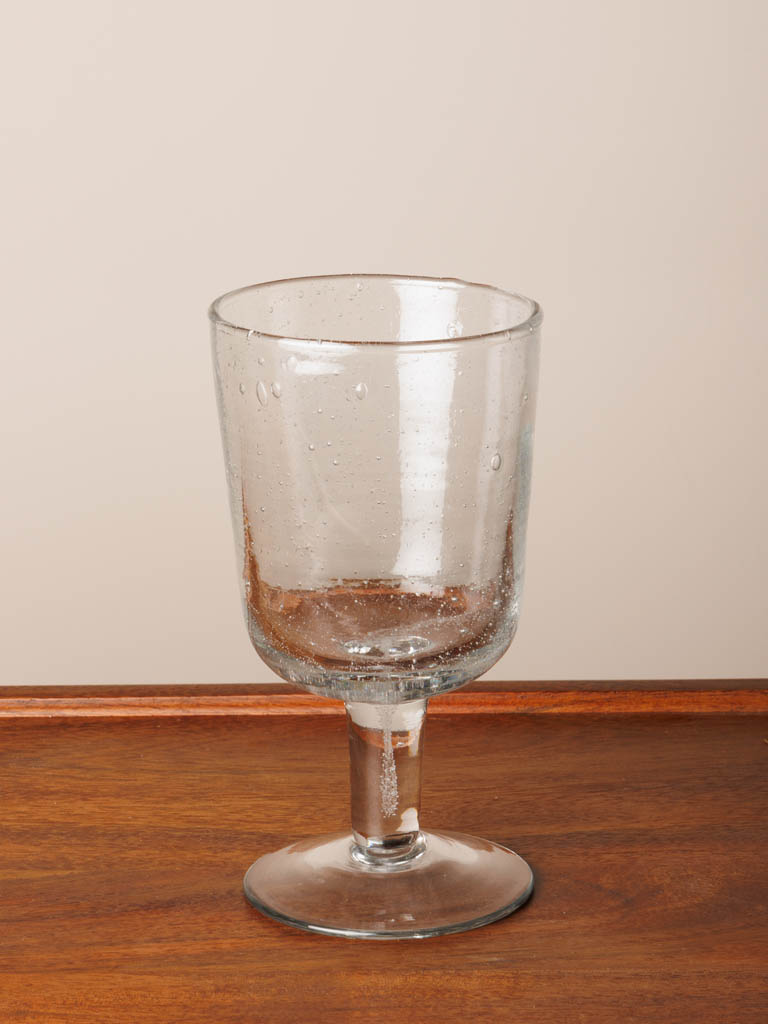 Small wine glass with bubbles - 1