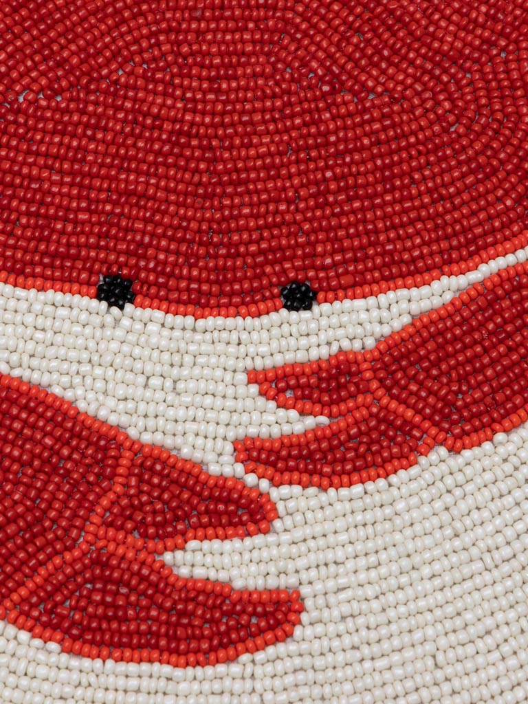 Round placemat with red beaded crab - 3