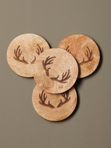 S/4 coasters with engraved deer horns