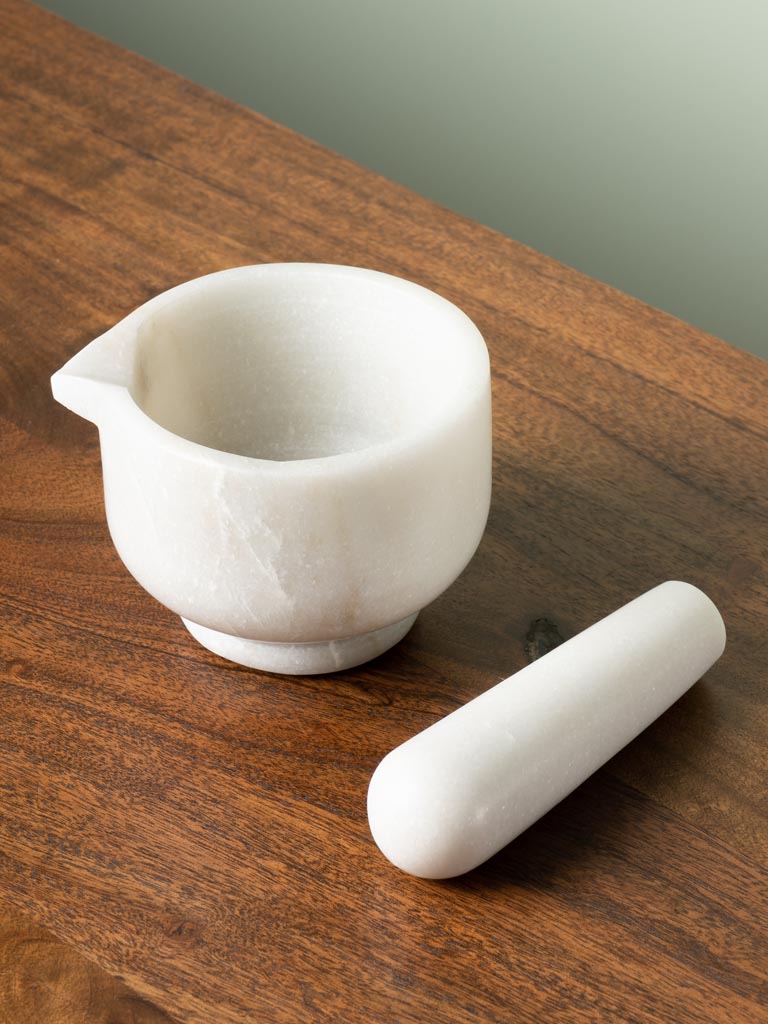 White marble pestle and mortar - 3