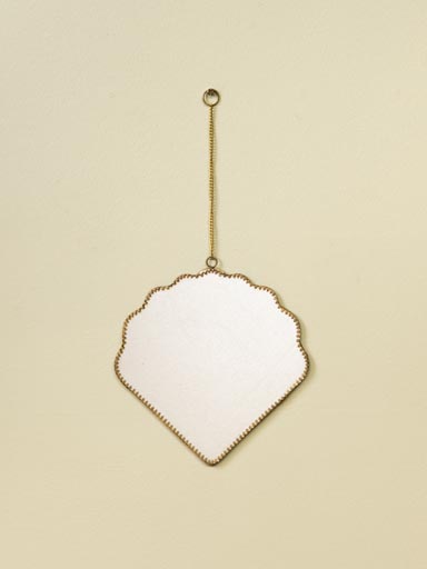 Hanging mirror scalloped shell