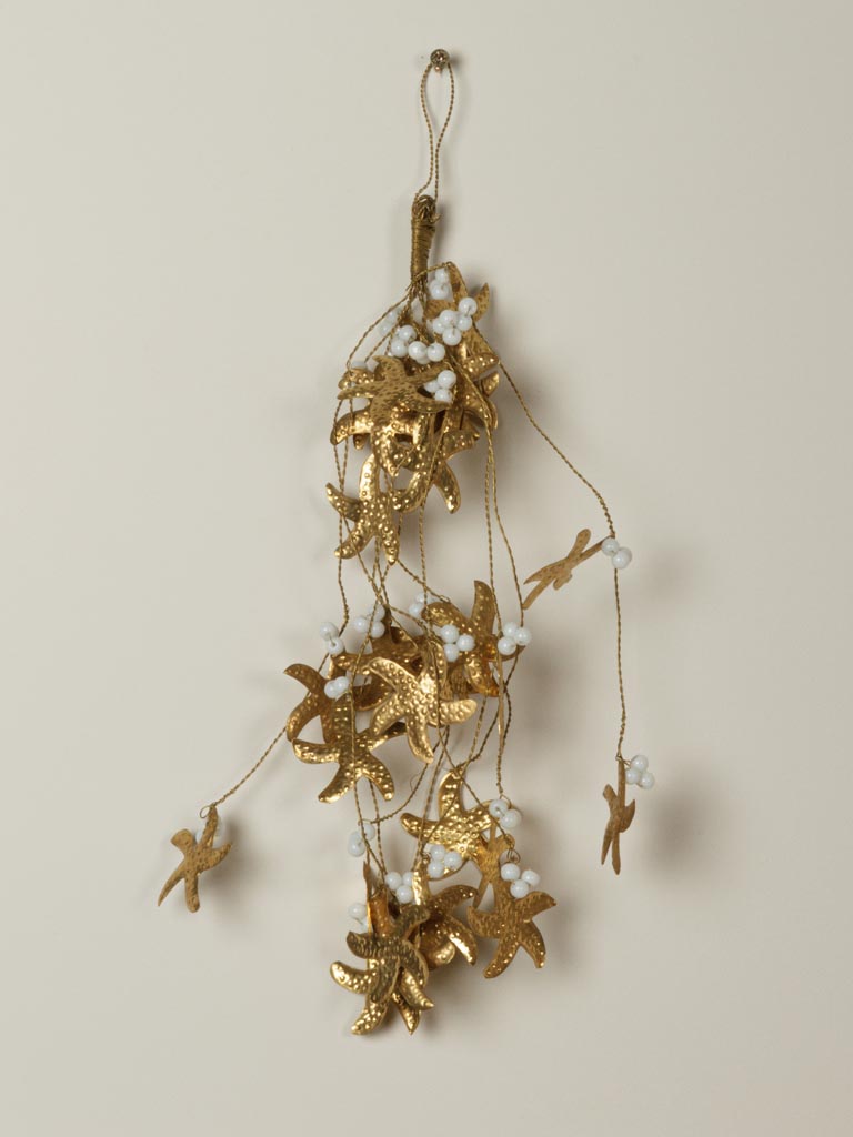 Hanging bunch of small starfishes - 1