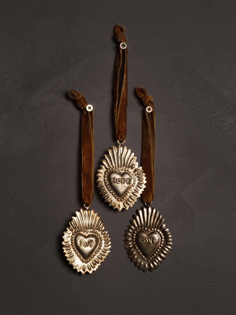 S/3 hanging Ex-voto hearts Love, Joy & hope - 1