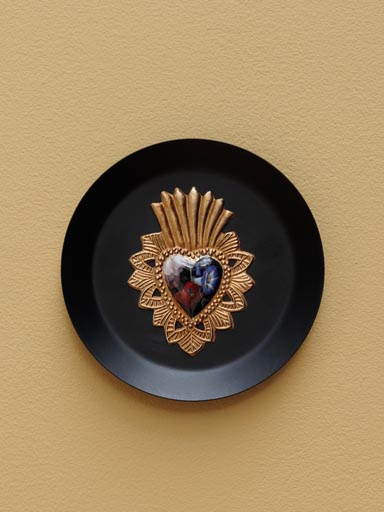 Flowery Ex-voto heart on round black frame