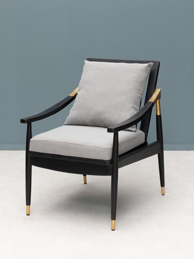 Amrchair Shinto golden detail