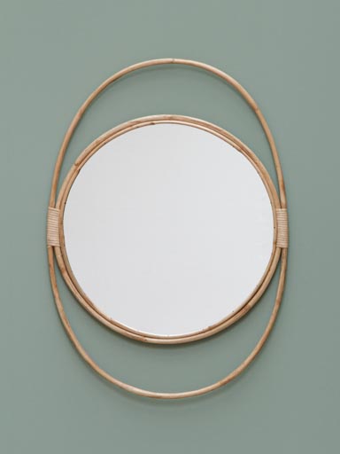 Round rattan mirror in oval frame