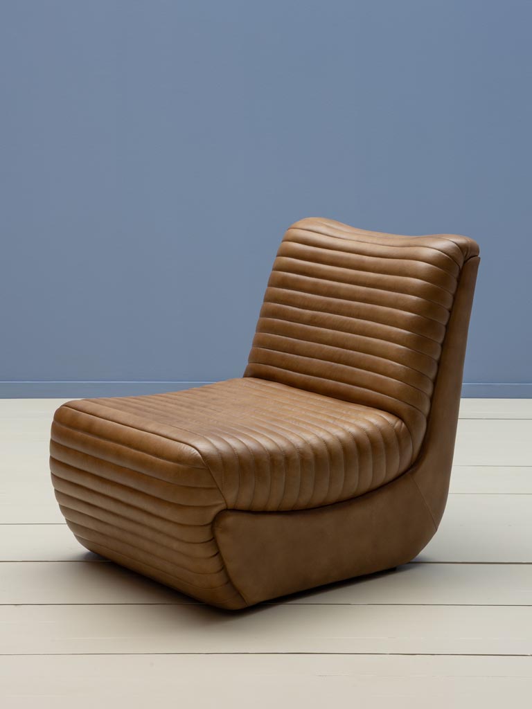 Channel tufted leather armchair Aston - 1