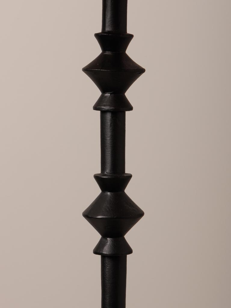 Black round base lamp - 3