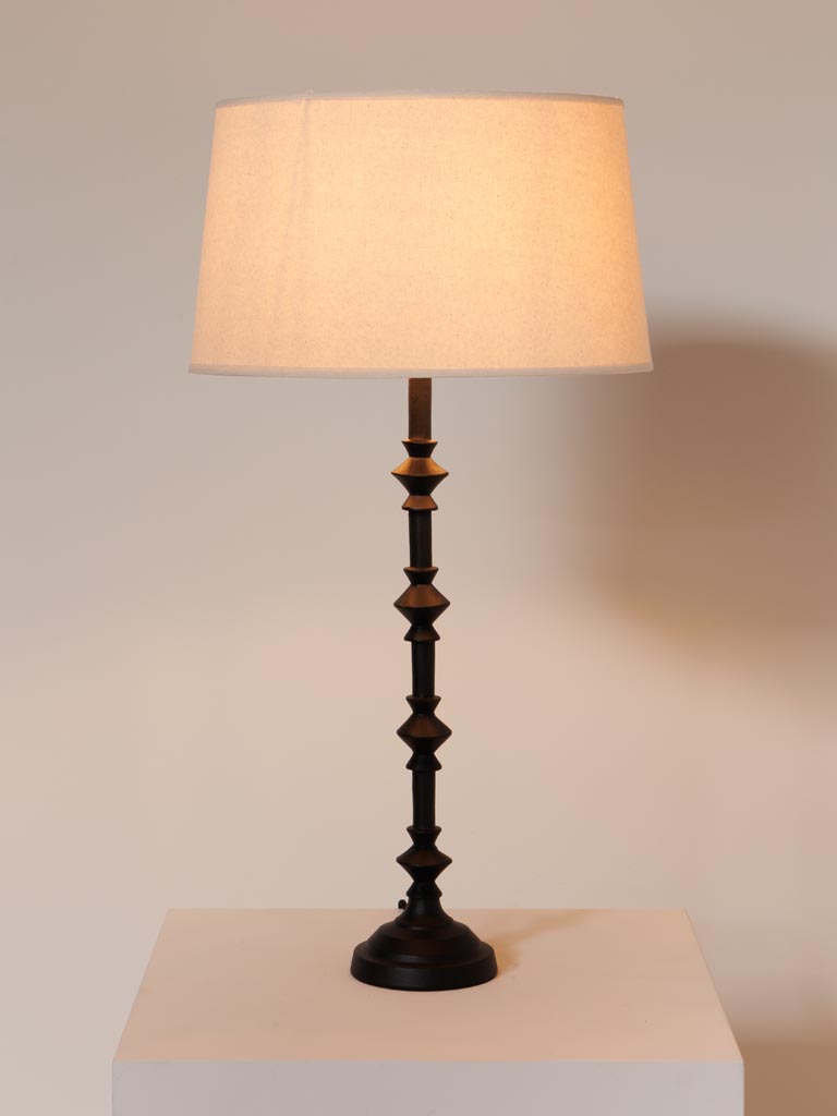 Black round base lamp - 4