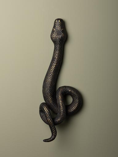 Serpent wall decor