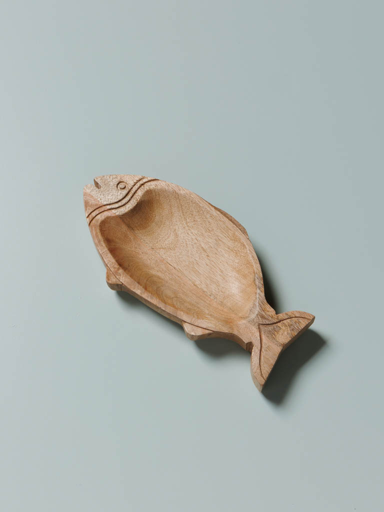 Small fish dish in wood - 1