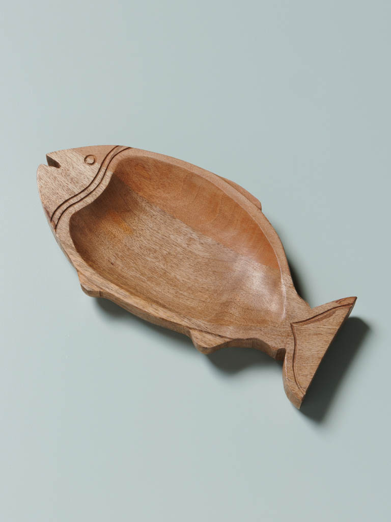 Fish dish in wood - 1