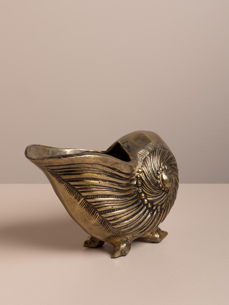 Golden shell planter on feet - 5