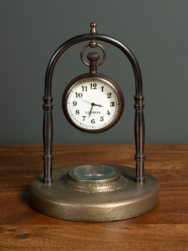 Small hanging clock with compass base - 1