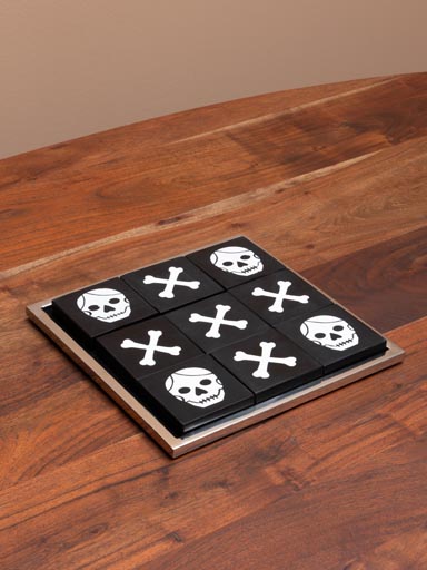 Tic tac toe game pirates in steel and resin