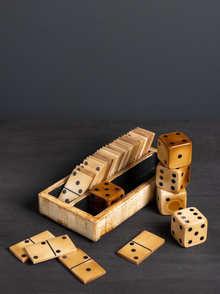 Domino and dice game seventies - 5