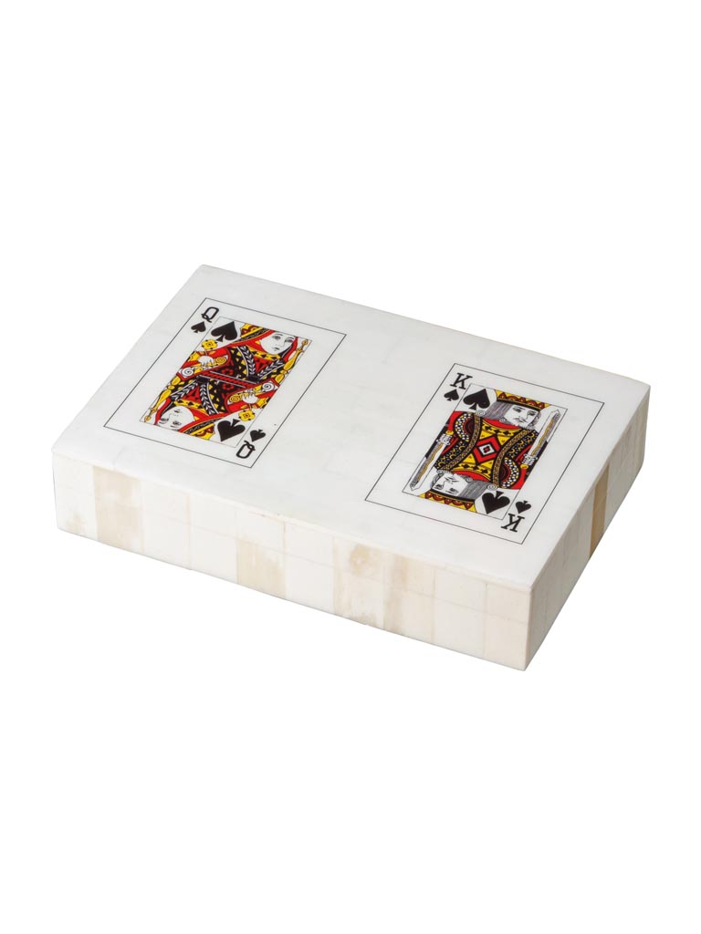 White box with 2 decks of cards King & Queen - 2