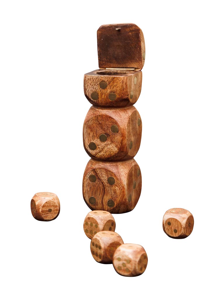 Vertical dice box - 2