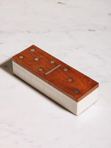 White domino box game